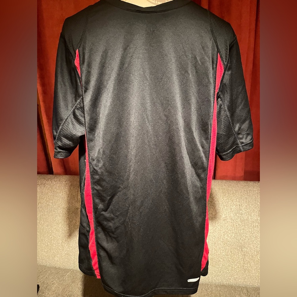 Tek Gear Black and Red Men's Jersey
